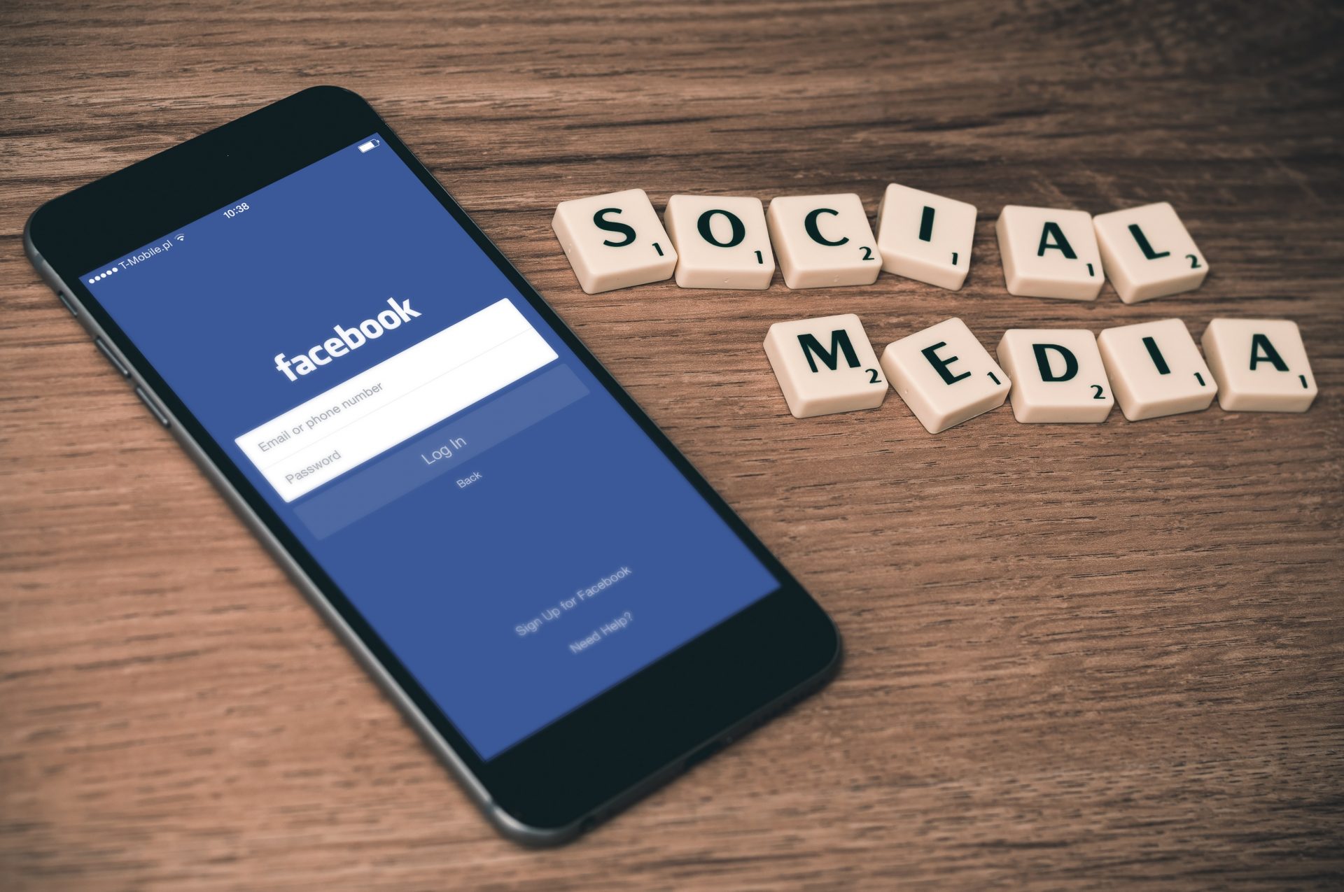 Eight Tips for your Business’ Social Media